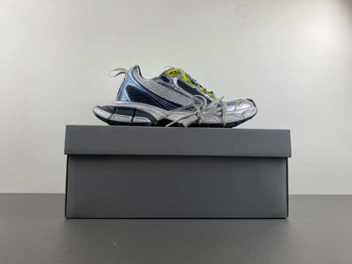 Balenciaga 3XL sneaker W3XL5 9047