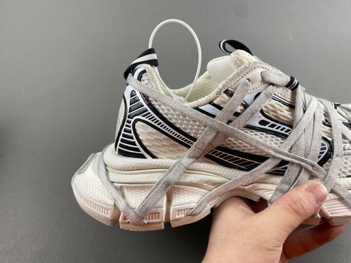 BALENCIAGA 3XL SNEAKER W3XLL 0125