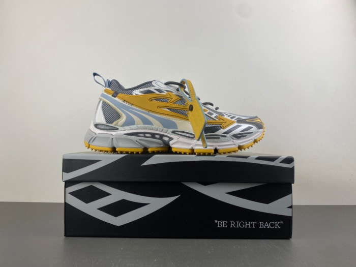 Off-White Be right back OWIA289F55