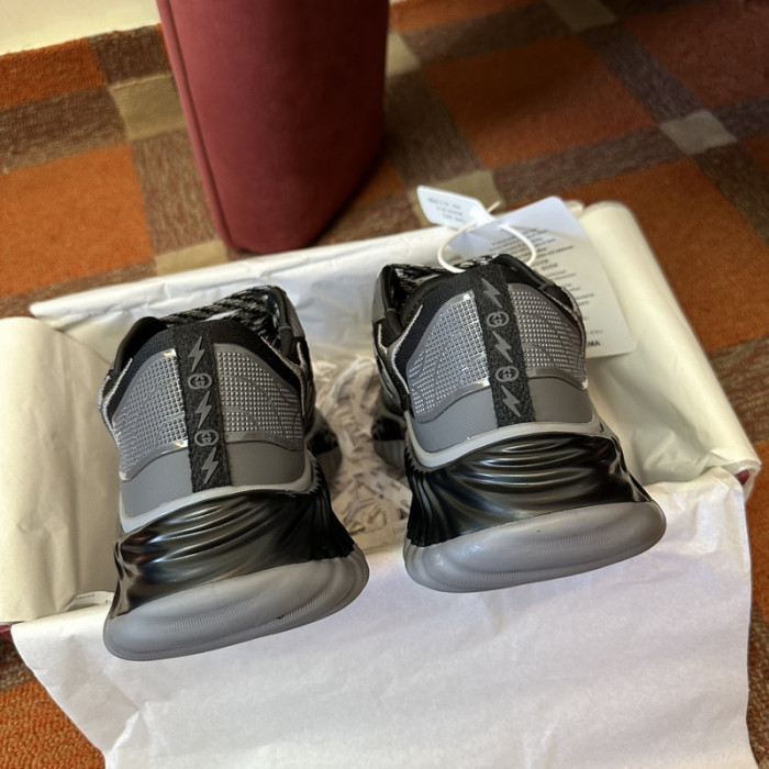 G*u*i* sneaker gc144