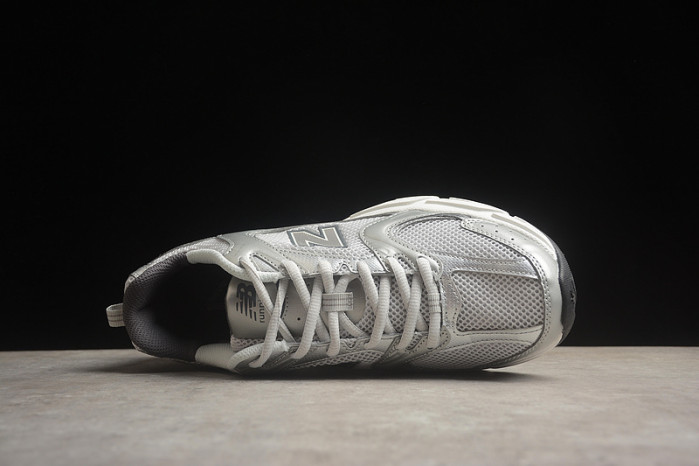 New Balance 530 MR53OLG