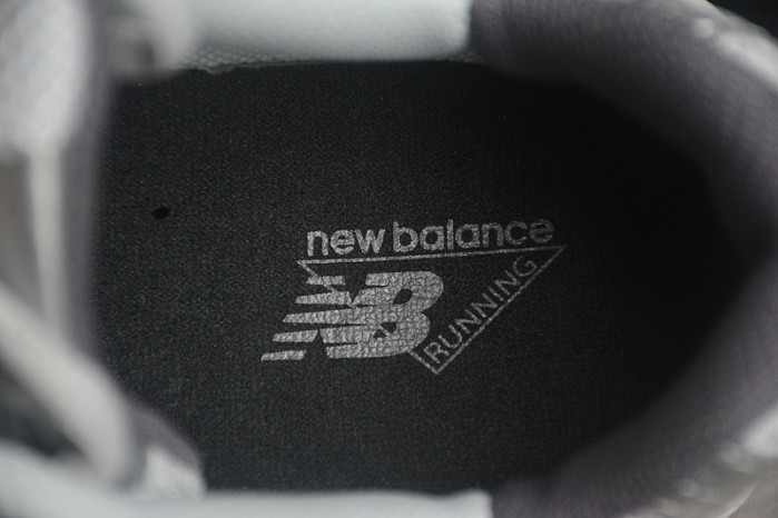 New Balance 530 MR53OLG
