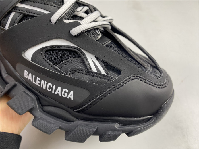 Balenciaga track W1GB1 2045