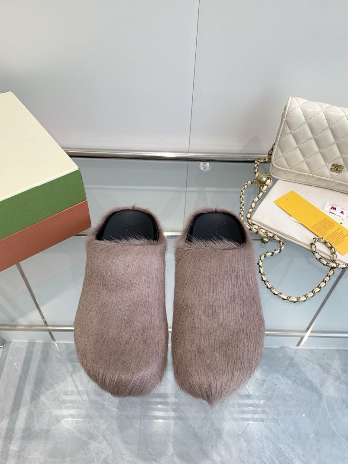 Marni Slides M009