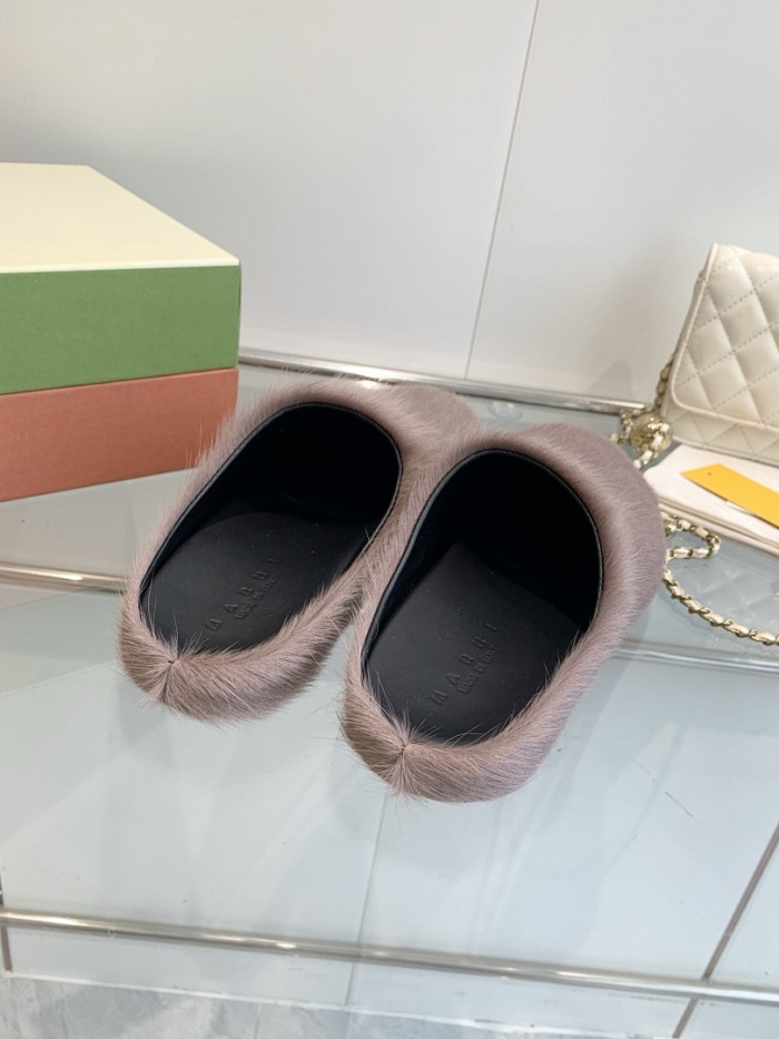 Marni Slides M009