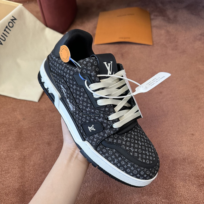 LV snekaers L0000907