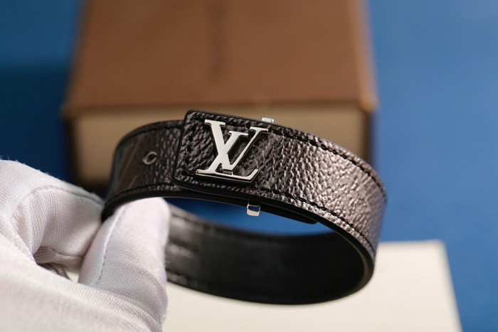 L&V BRACELET LVB01