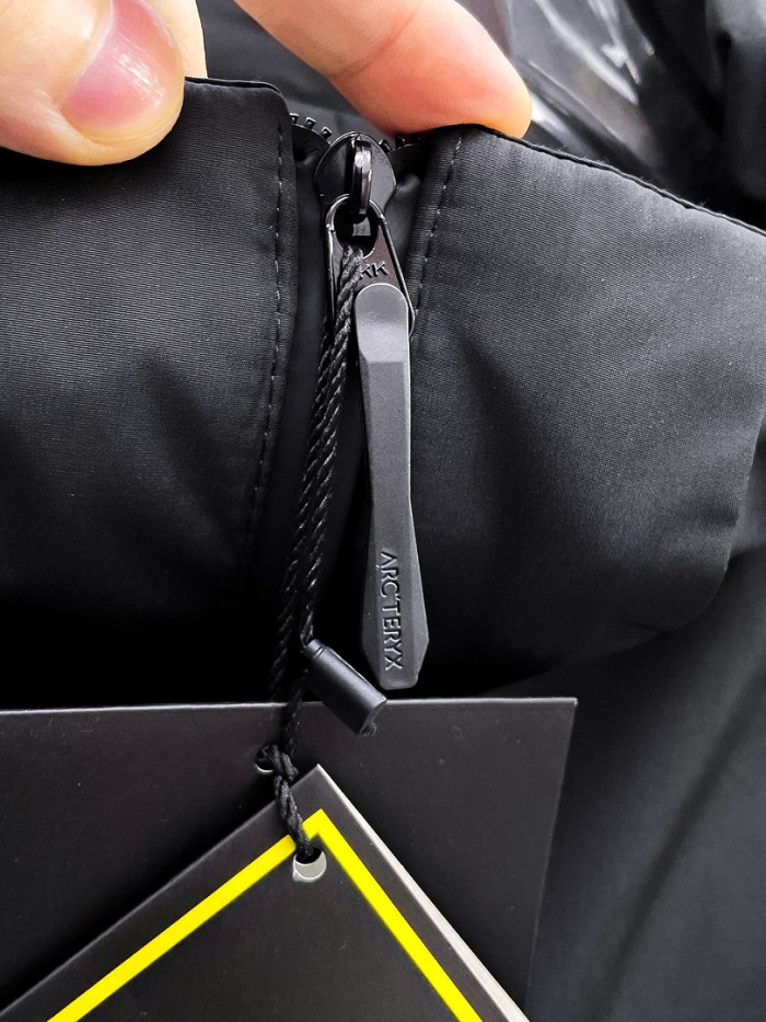 ARCTERYX JACKET AX15