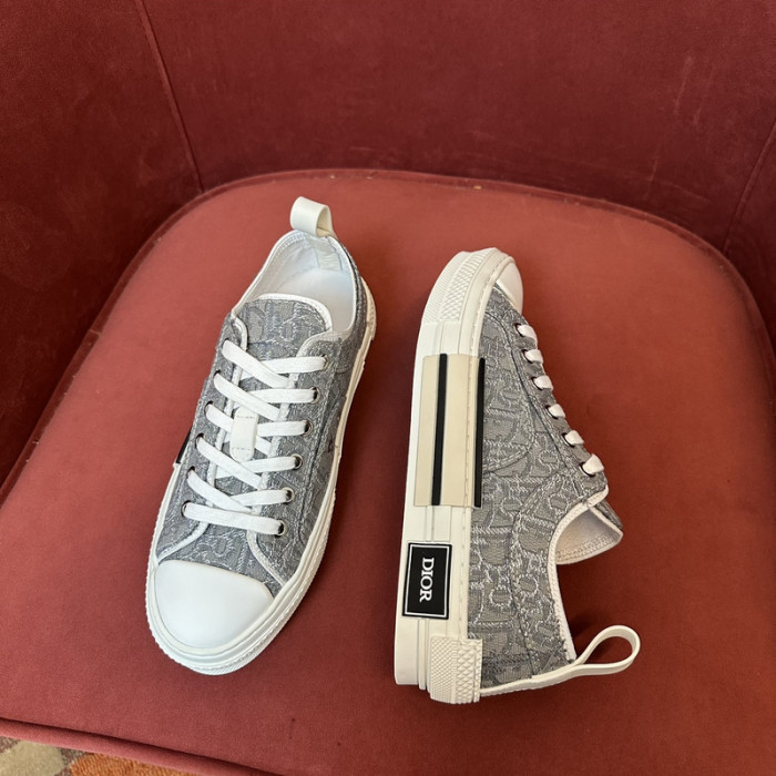 B23 OBLIQUE LOW Top SNEAKERS T00480H107