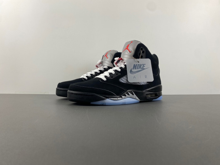 Air Jordan 5 “Black Metallic Reimagined” HF3975-001