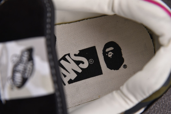 Vans x Bape Knu Skool VN000TD580