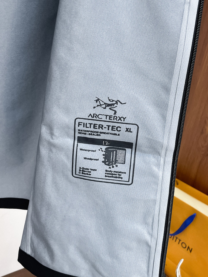 ARCTERYX JACKET AX02