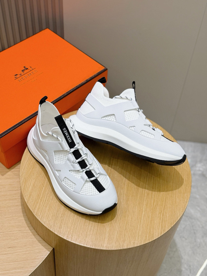 H**me5 sneakers HM109
