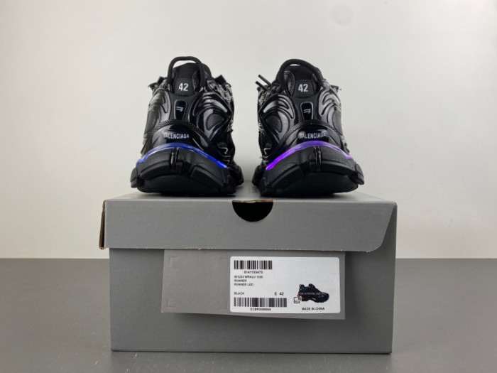 Ba1en*iaga Runner LED sneaker WRNLD 1000