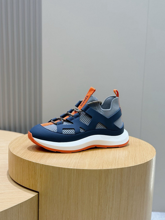 H**me5 sneakers HM110