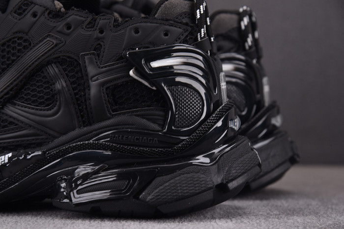 Balenciaga Runner sneaker W3RBT-1000