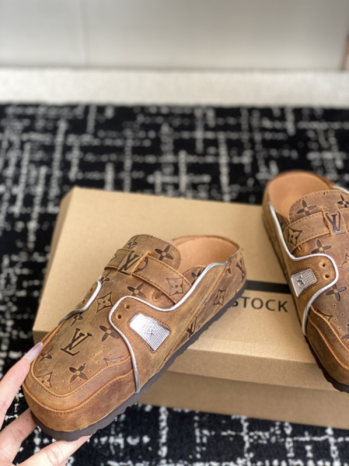 B1RKENSTOCK Sandals BK11