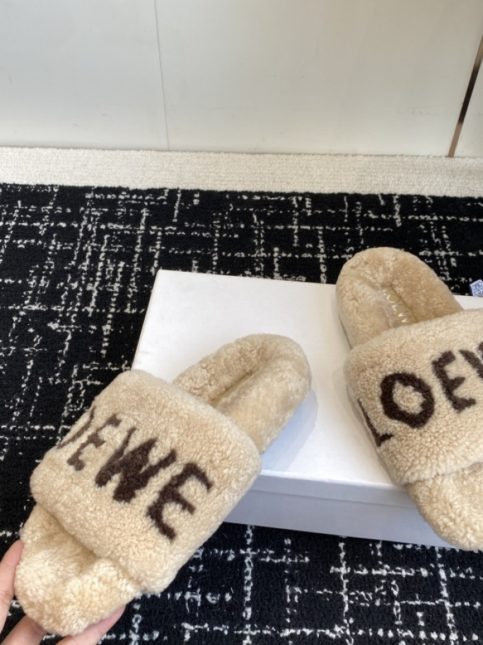 L0EWE Sandal LWS01
