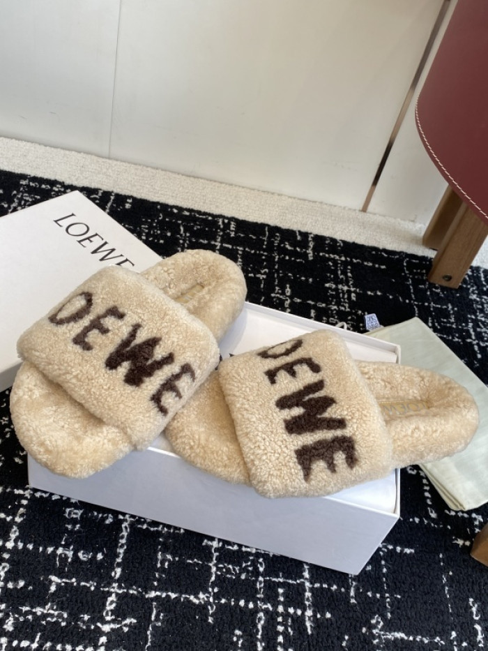 L0EWE Sandal LWS01