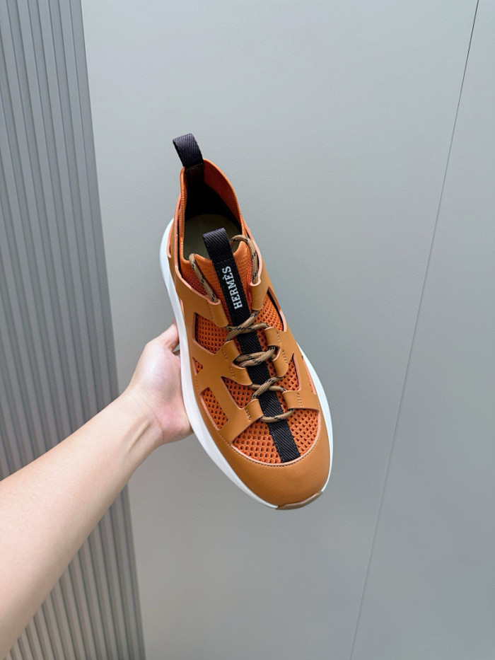 H**me5 sneakers HM105