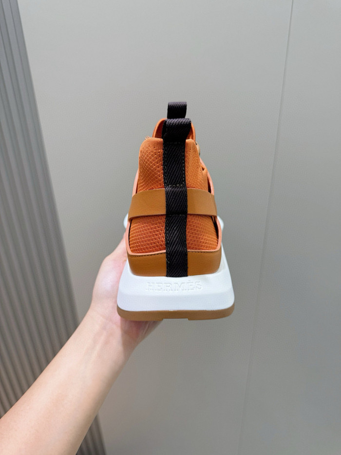 H**me5 sneakers HM105