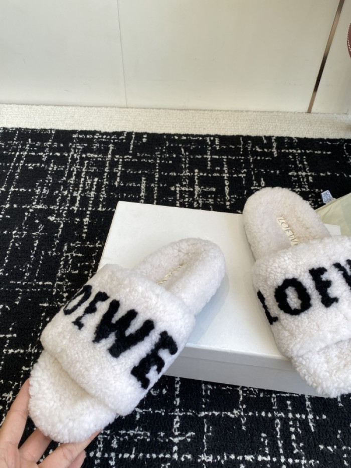 L0EWE Sandal LWS04