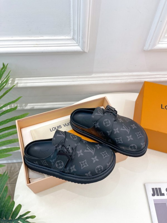 L&V sandal 243