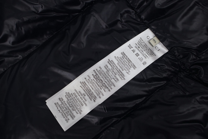 Gv*c1 Jacket GH23