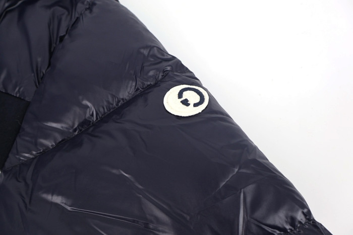 Gv*c1 Jacket GH23