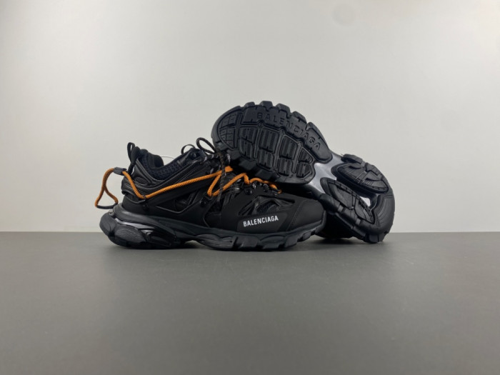 Balenciaga track WTRHK 1000