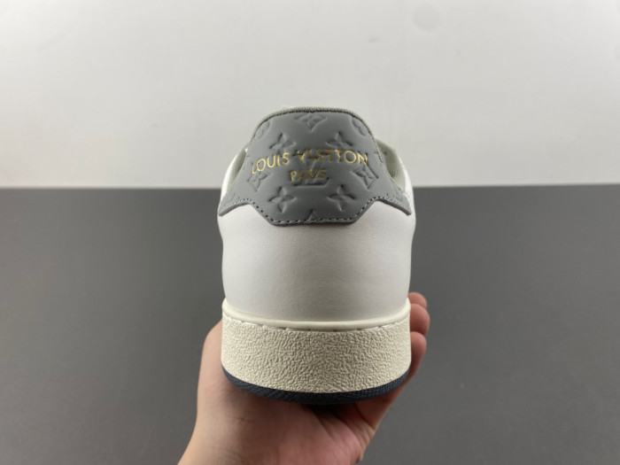 LV snekaers L0000617