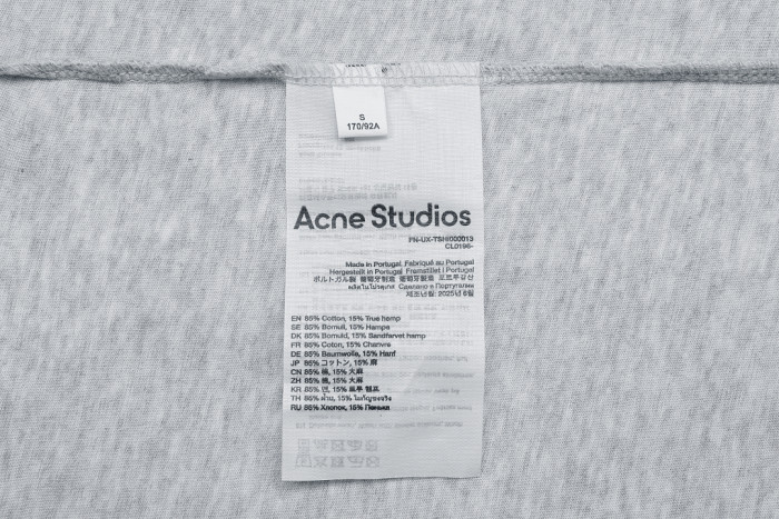 Acne Studios AS01