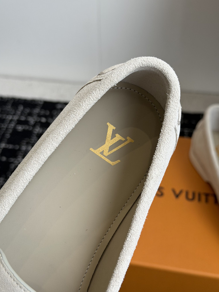 LV LOAFERS L0000825