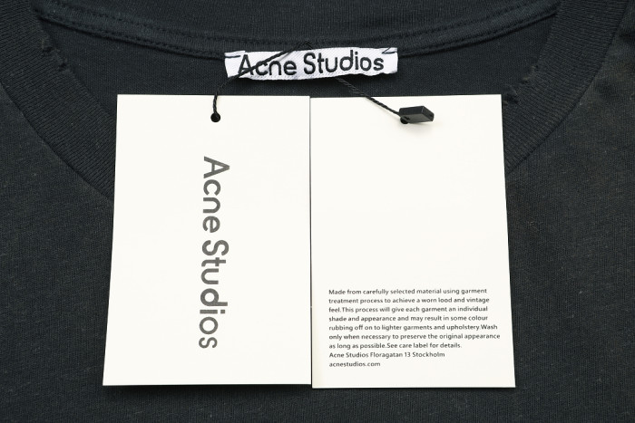 Acne Studios AS07