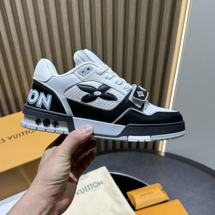 LV snekaers L0000541