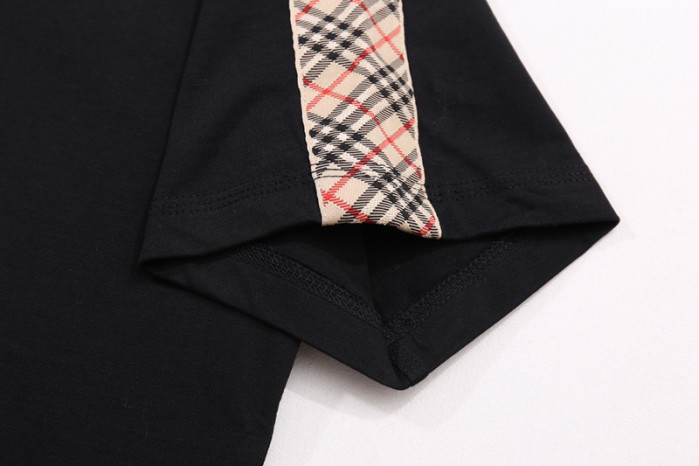 BUR*ERRY T-SHIRT BR08