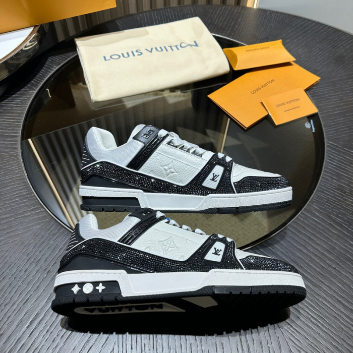 LV snekaers L0000524