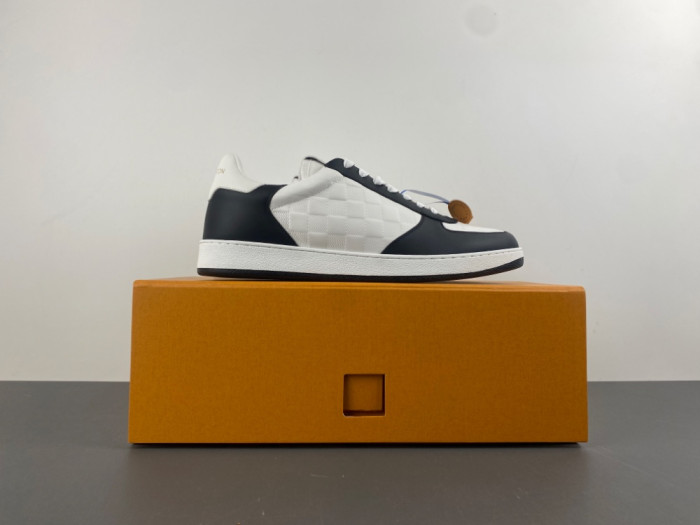 LV snekaers L0000627