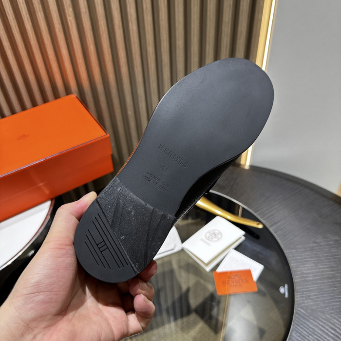 Hermes loafers HM055