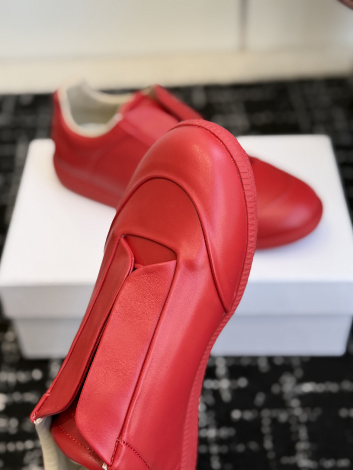 Ma1s0n Marg*e1a CALFSKIN S57WS0366