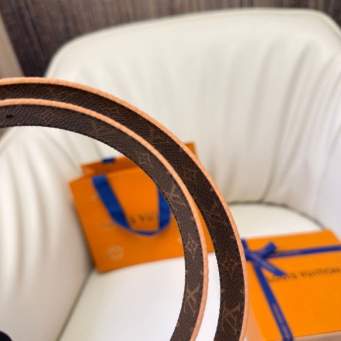 L*V Belt 29