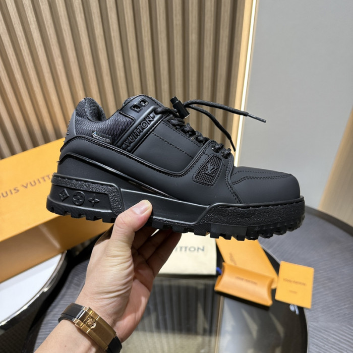 LV snekaers L0000467