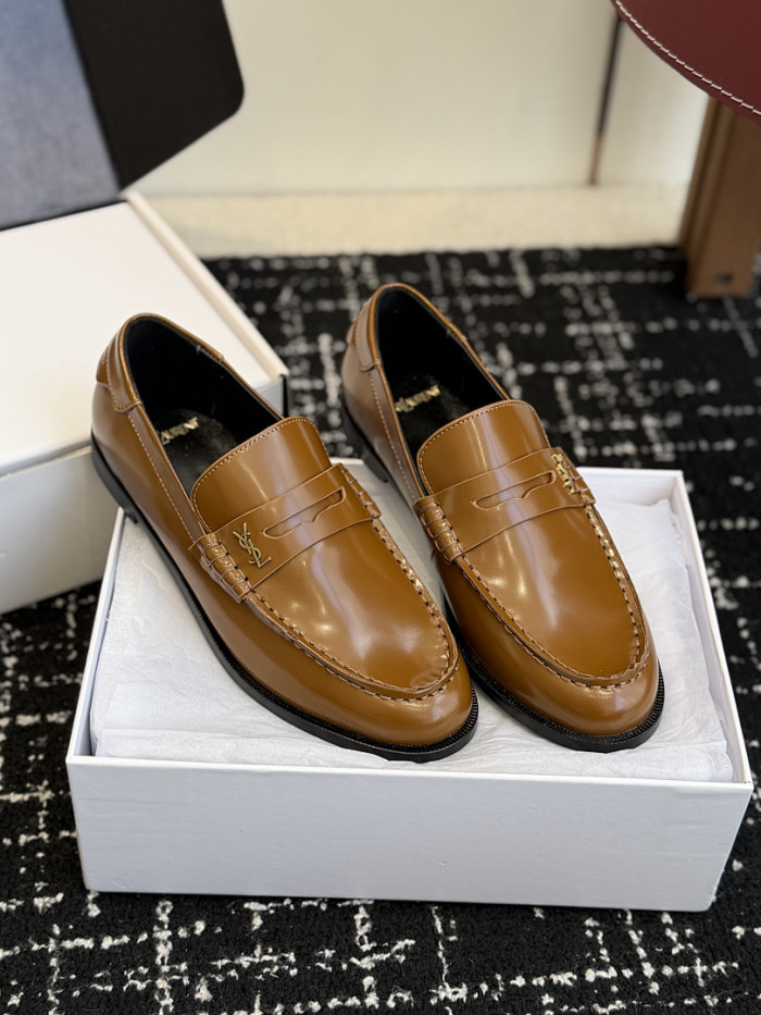Y51 loafers YS039