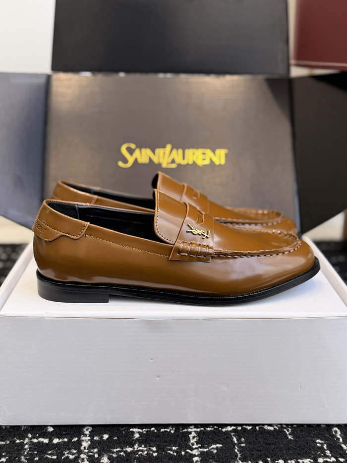 Y51 loafers YS039