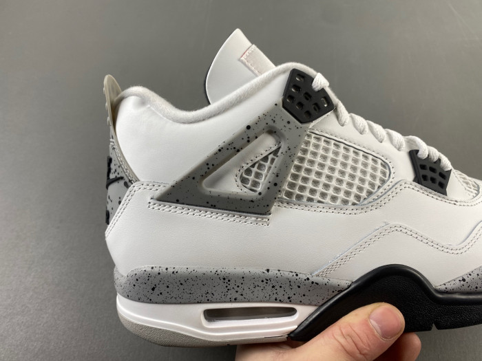 Air Jordan 4 White Cement (2025) FV5029-100