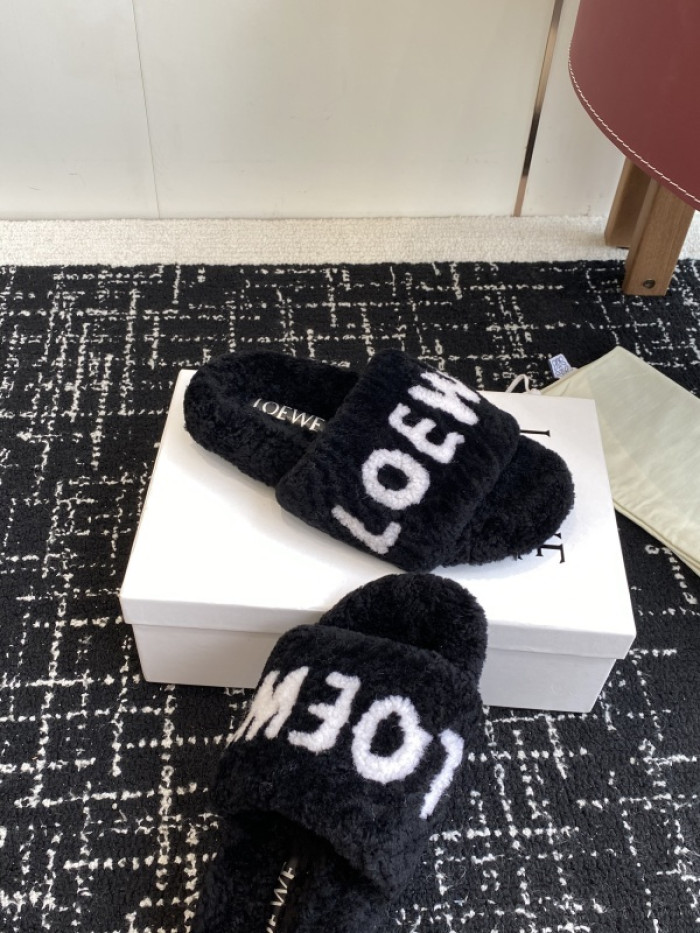 L0EWE Sandal LWS06