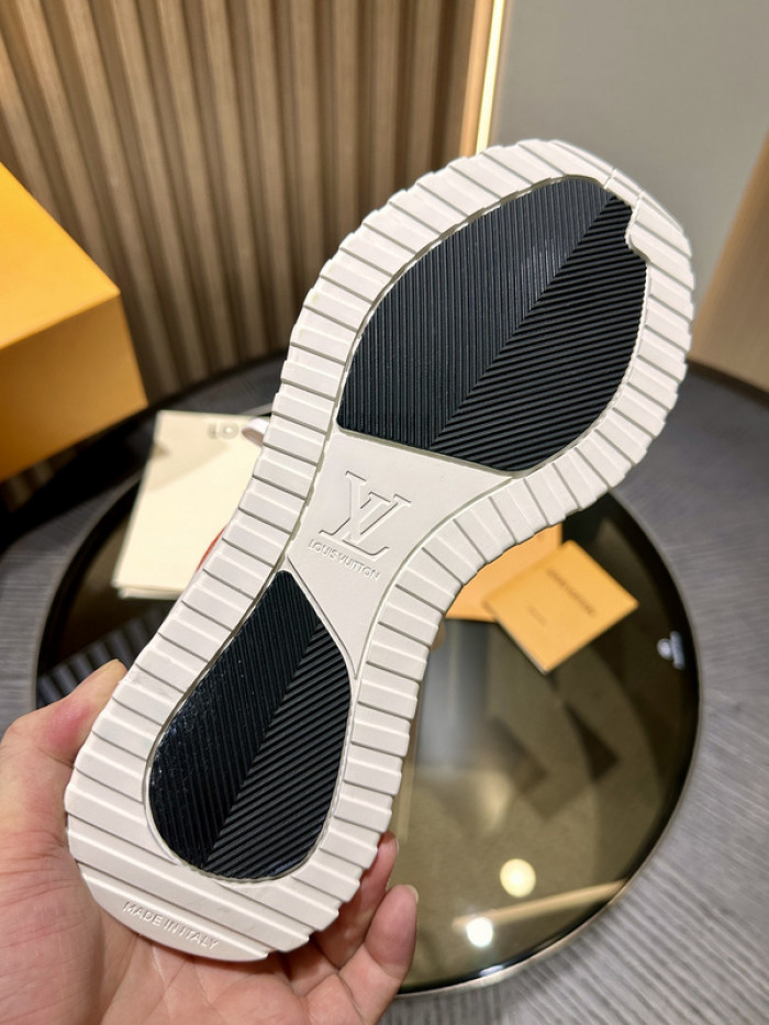 LV snekaers L0000387