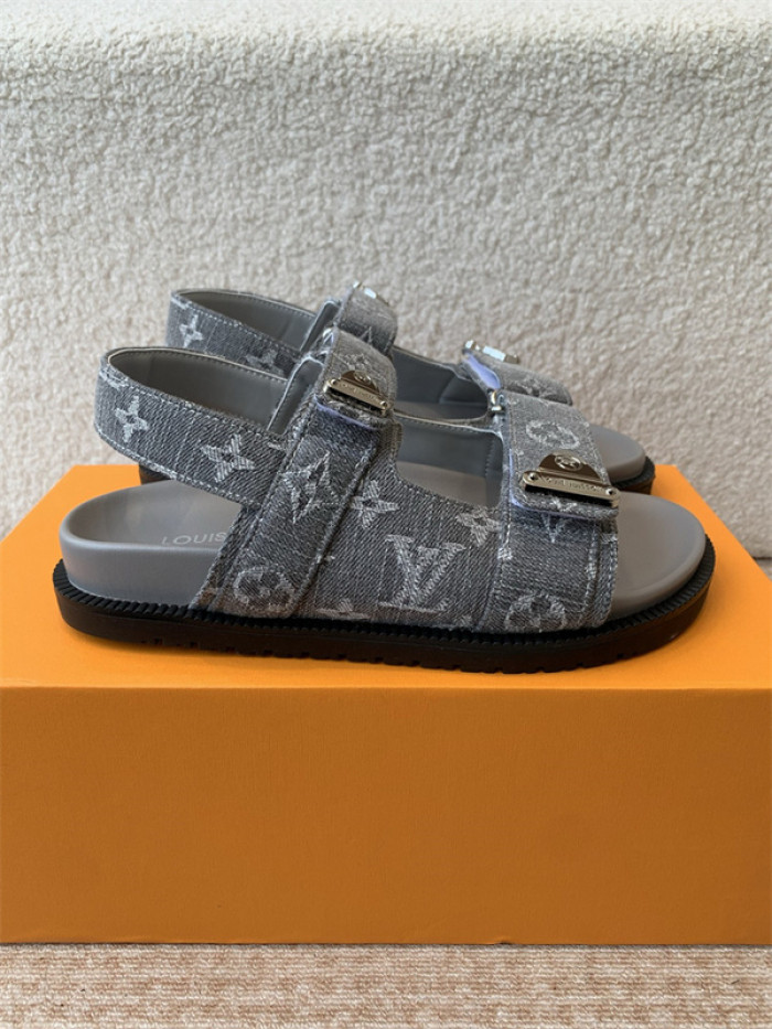 L&V sandal 202
