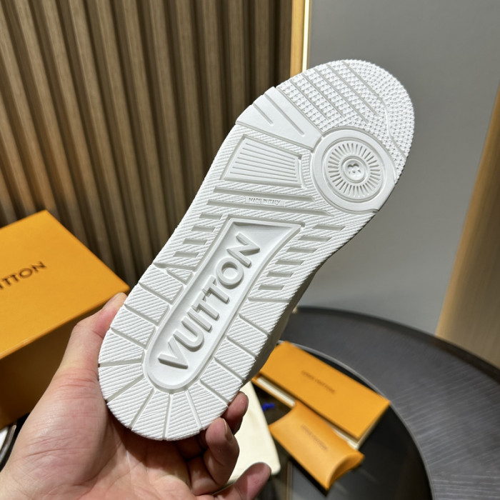 LV snekaers L0000564