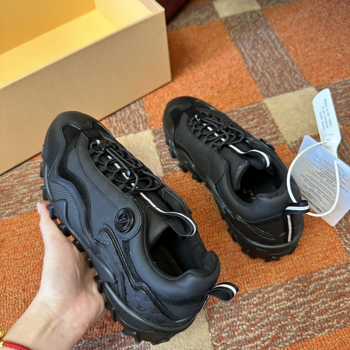 LV snekaers L0000412